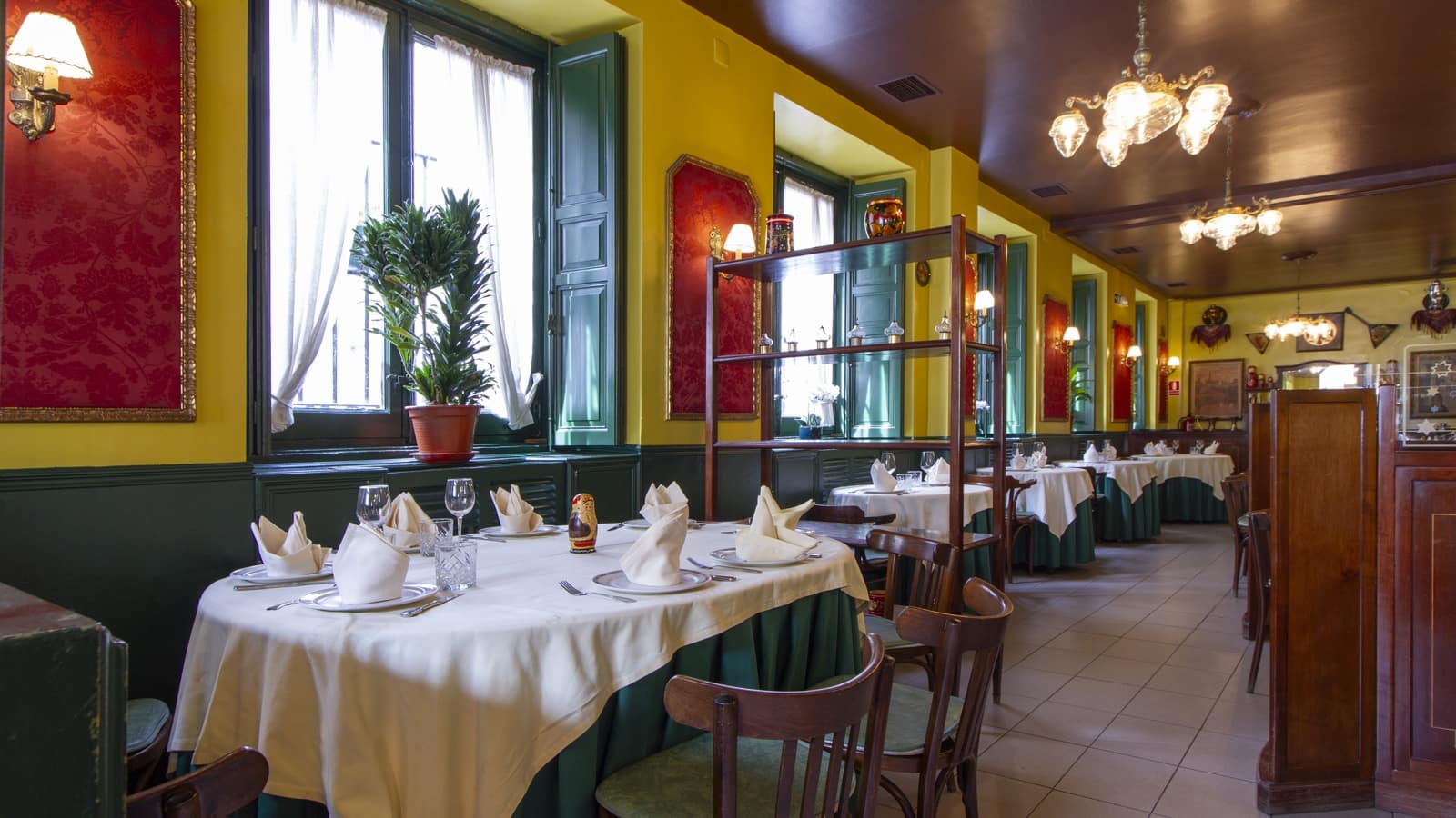 17 Zimmer Hotel zu verkaufen in Barcelona Stadt - 6.900.000 € (Ref: 9418782)