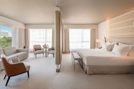 182 soverom Hotell til salgs i Barcelona by med svømmebasseng garasje - € 52 000 000 (Ref: 9737059)