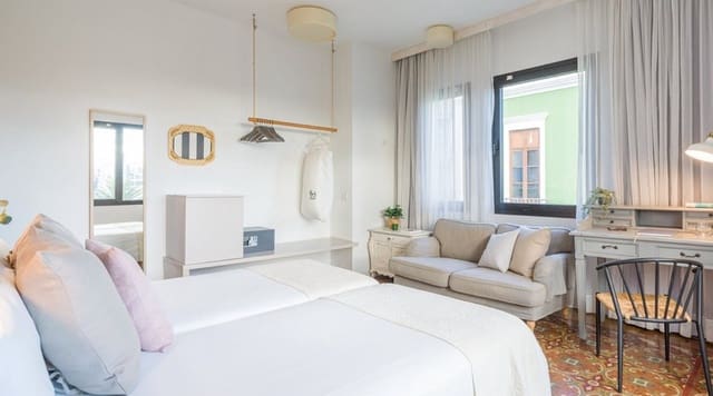 1 quarto Empresa para arrendar em Roses com garagem - 5 900 € (Ref: 9955441)