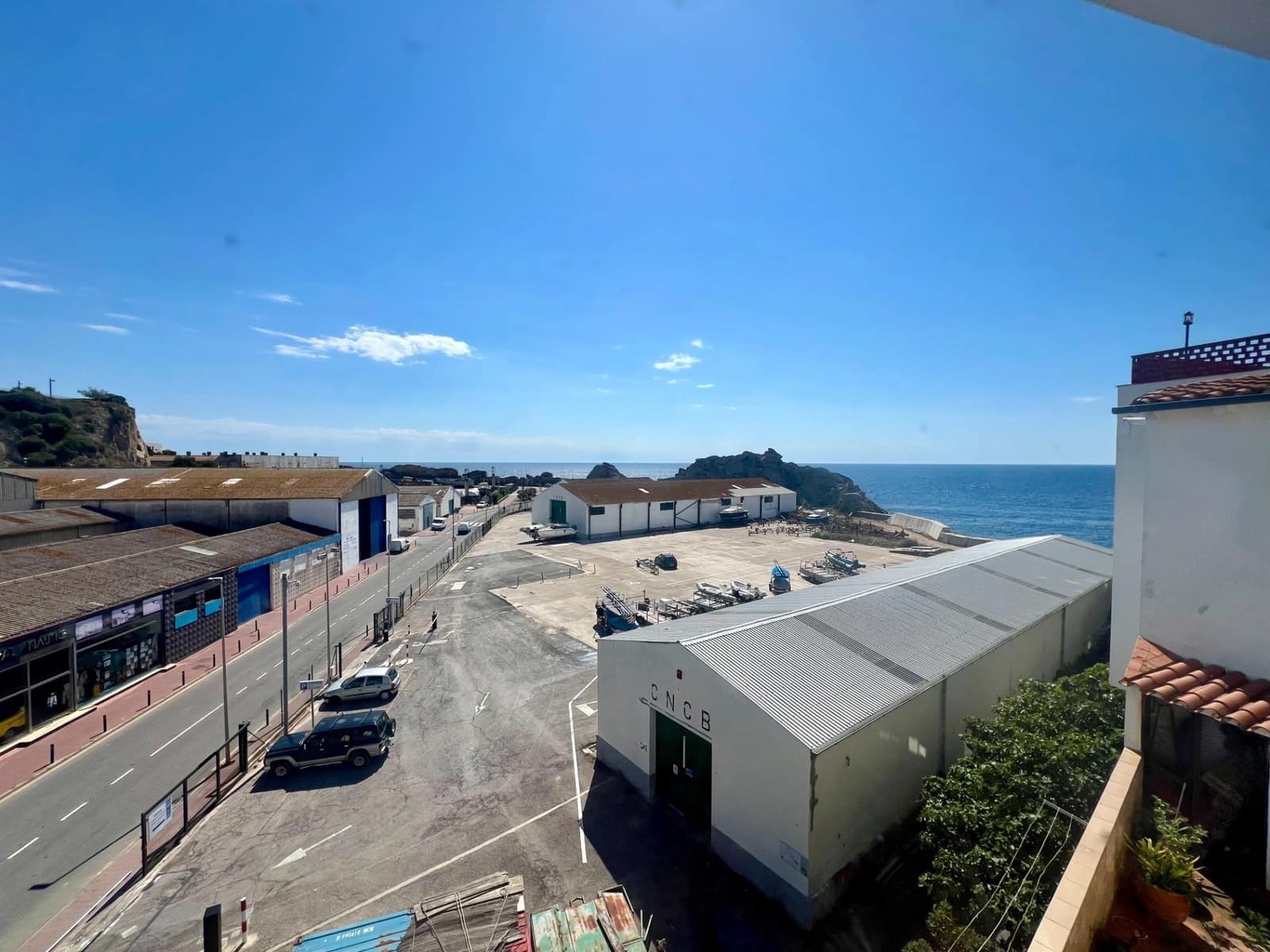 3 bedroom Flat for sale in Palamos with garage - € 460,000 (Ref: 10005674)