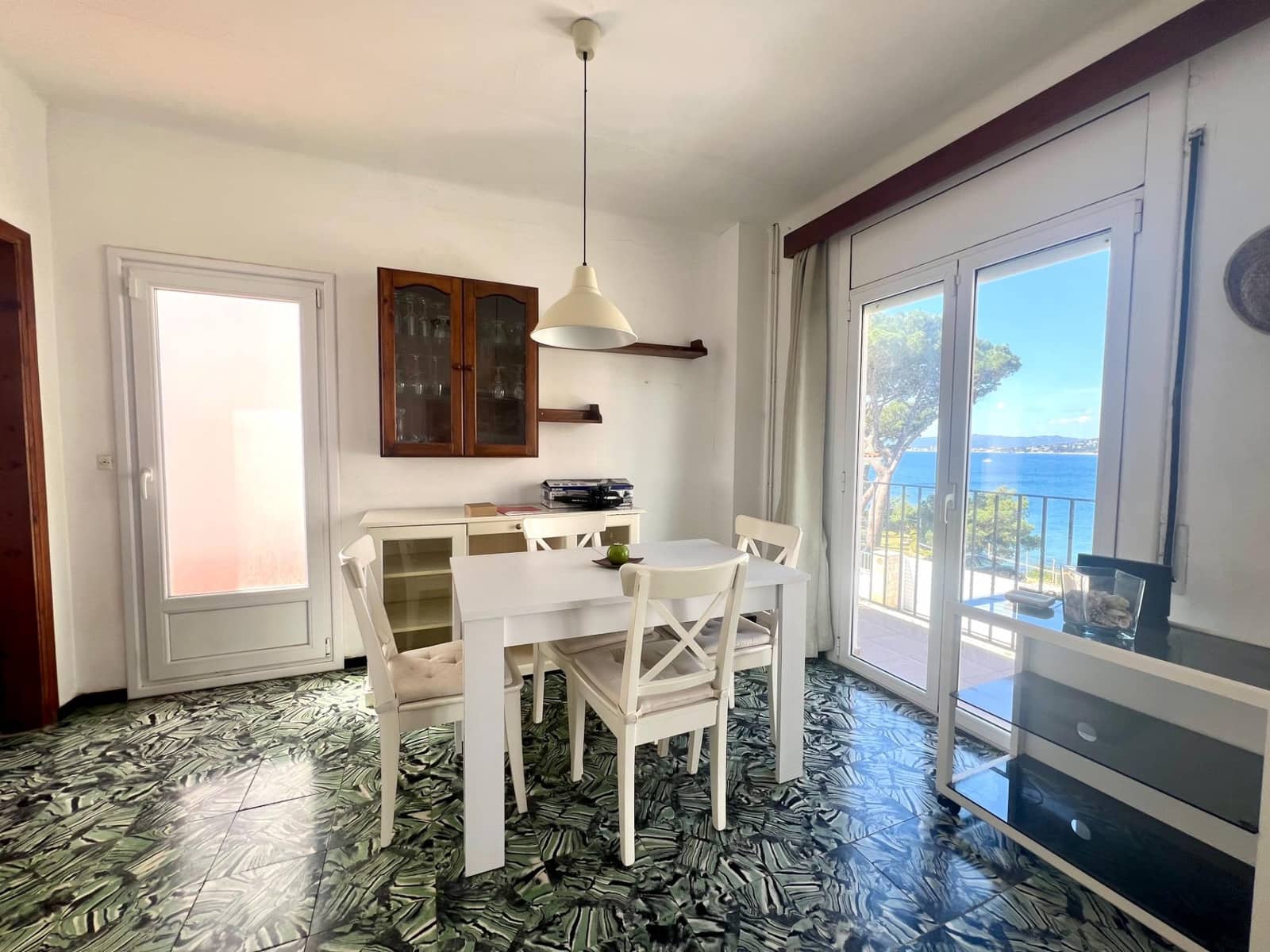 3 bedroom Flat for sale in Palamos with garage - € 460,000 (Ref: 10005674)