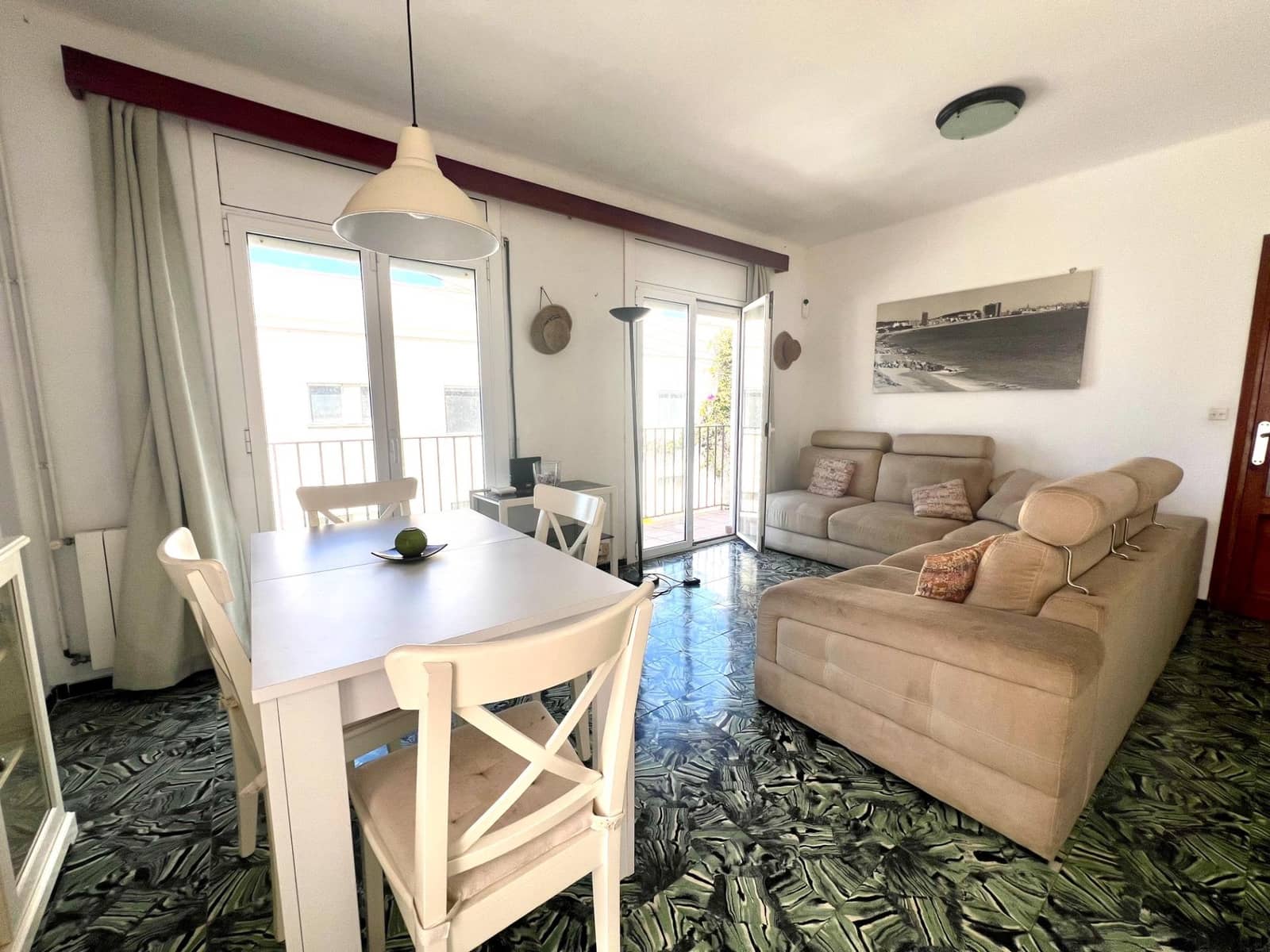 3 bedroom Flat for sale in Palamos with garage - € 460,000 (Ref: 10005674)
