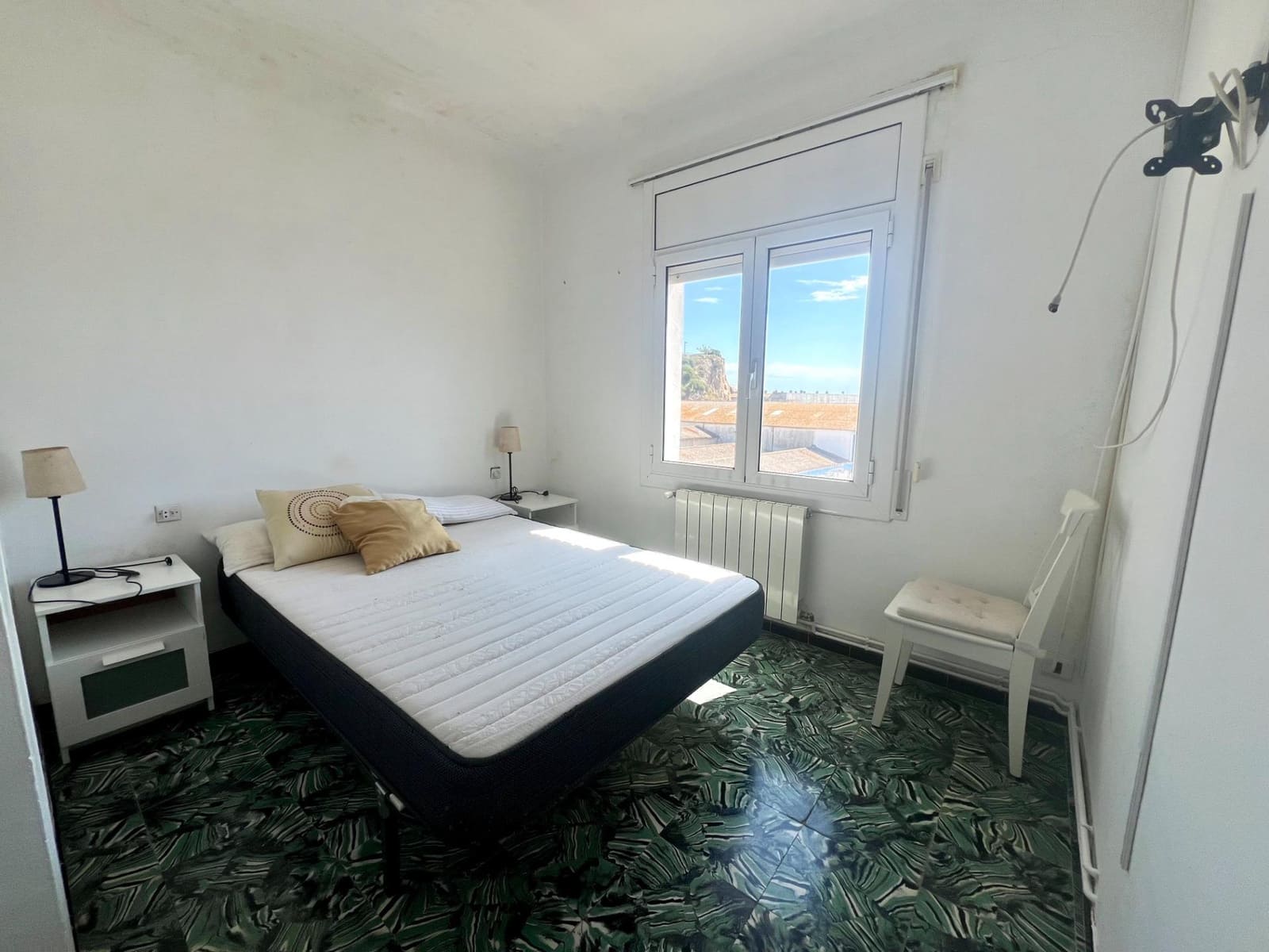 3 bedroom Flat for sale in Palamos with garage - € 460,000 (Ref: 10005674)