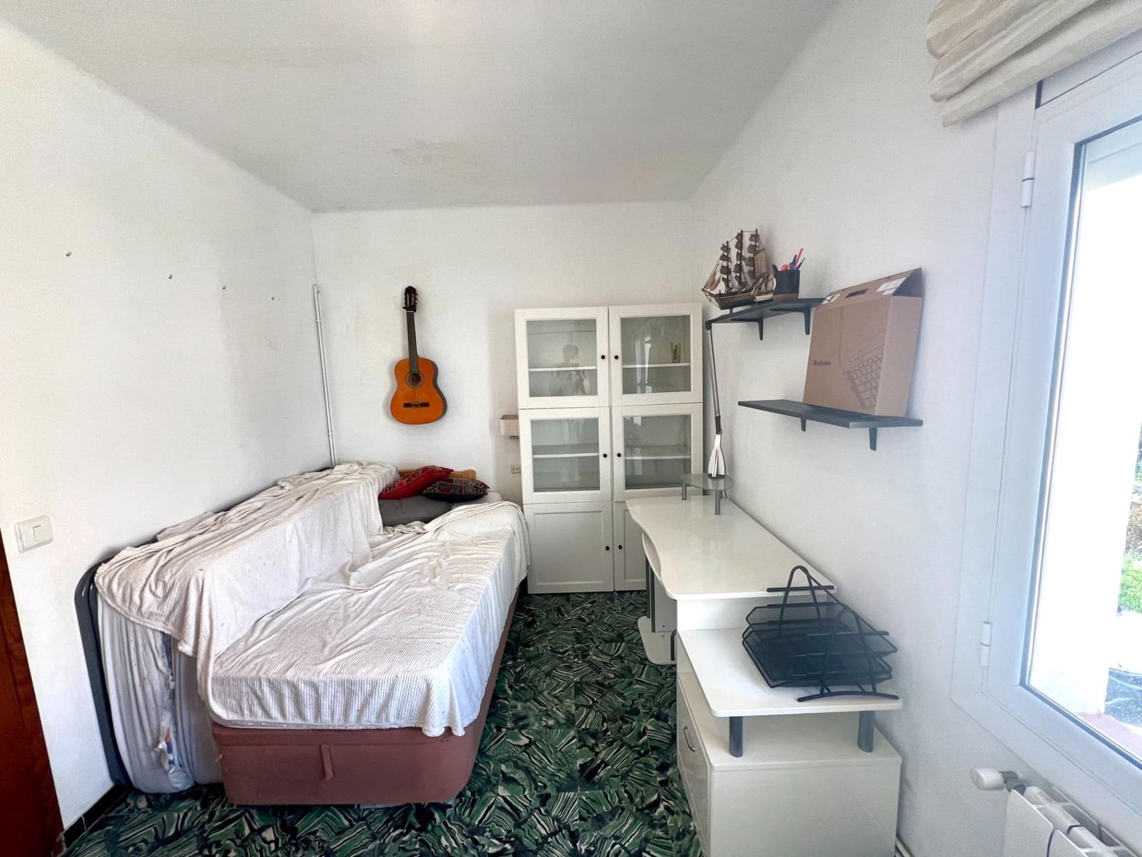 3 bedroom Flat for sale in Palamos with garage - € 460,000 (Ref: 10005674)