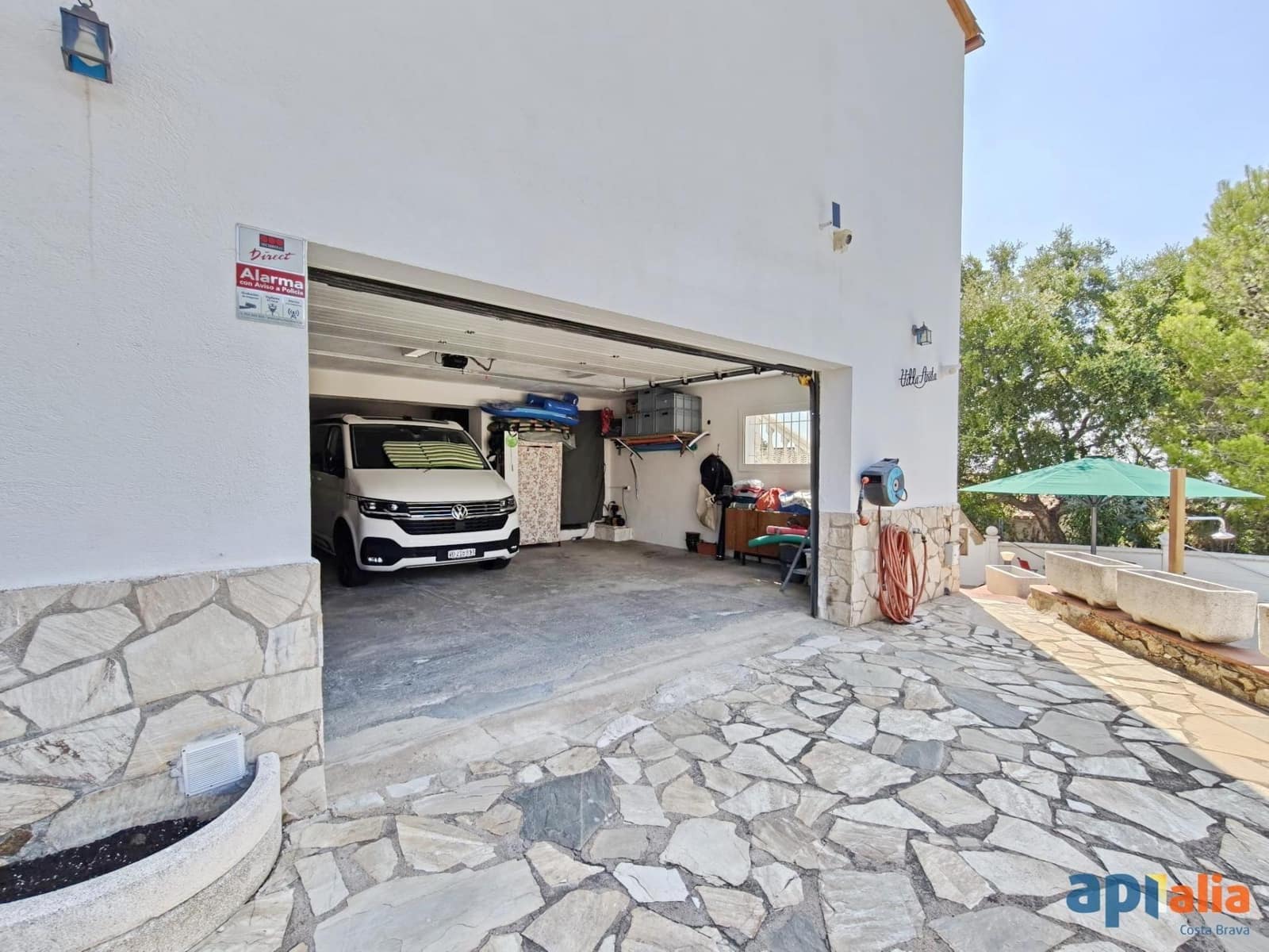 3 makuuhuone Huvila myytävänä paikassa Calonge i Sant Antoni mukana uima-altaan 
autotalli - 880 000 € (Ref: 10015637)