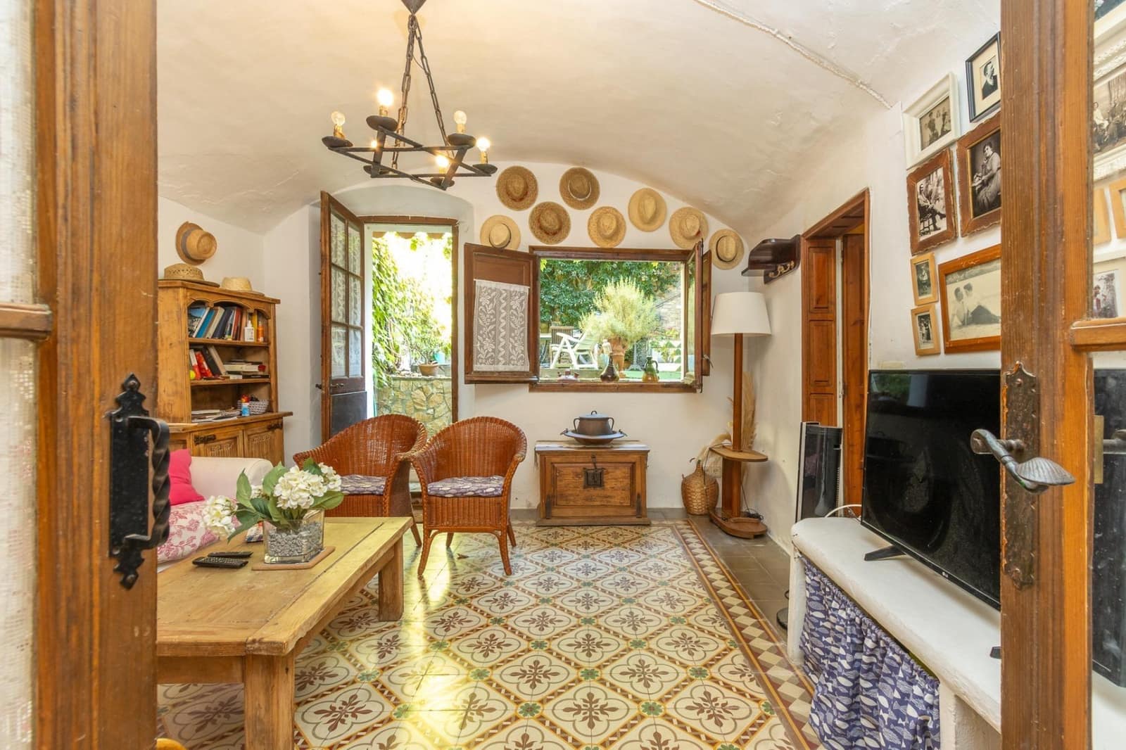 5 bedroom Townhouse for sale in Begur - € 900,000 (Ref: 10018559)
