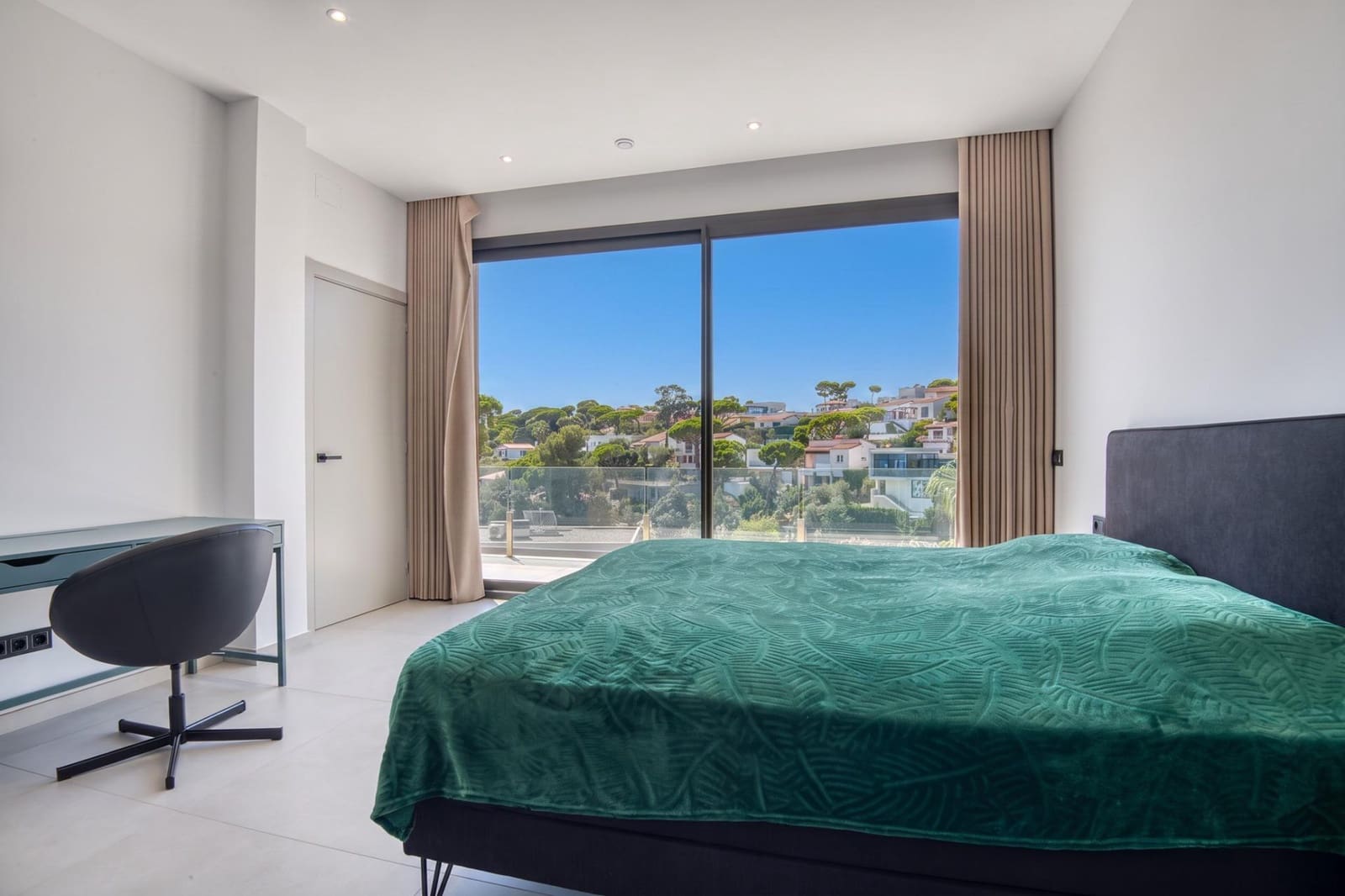 3 bedroom Villa for sale in Calonge i Sant Antoni with pool garage - € 1,425,000 (Ref: 10047393)