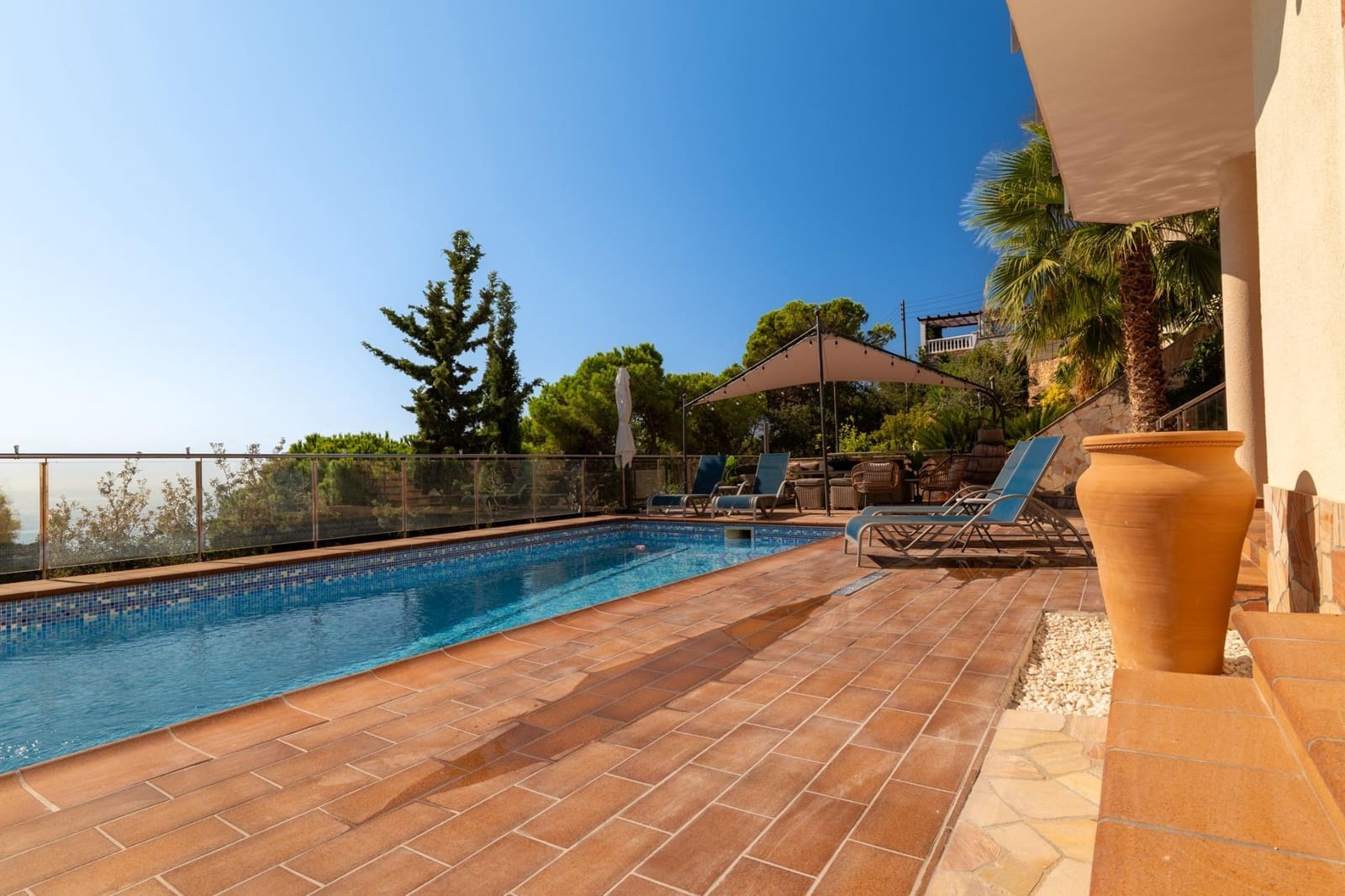 4 bedroom Villa for sale in Lloret de Mar with pool garage - € 970,000 (Ref: 10067998)