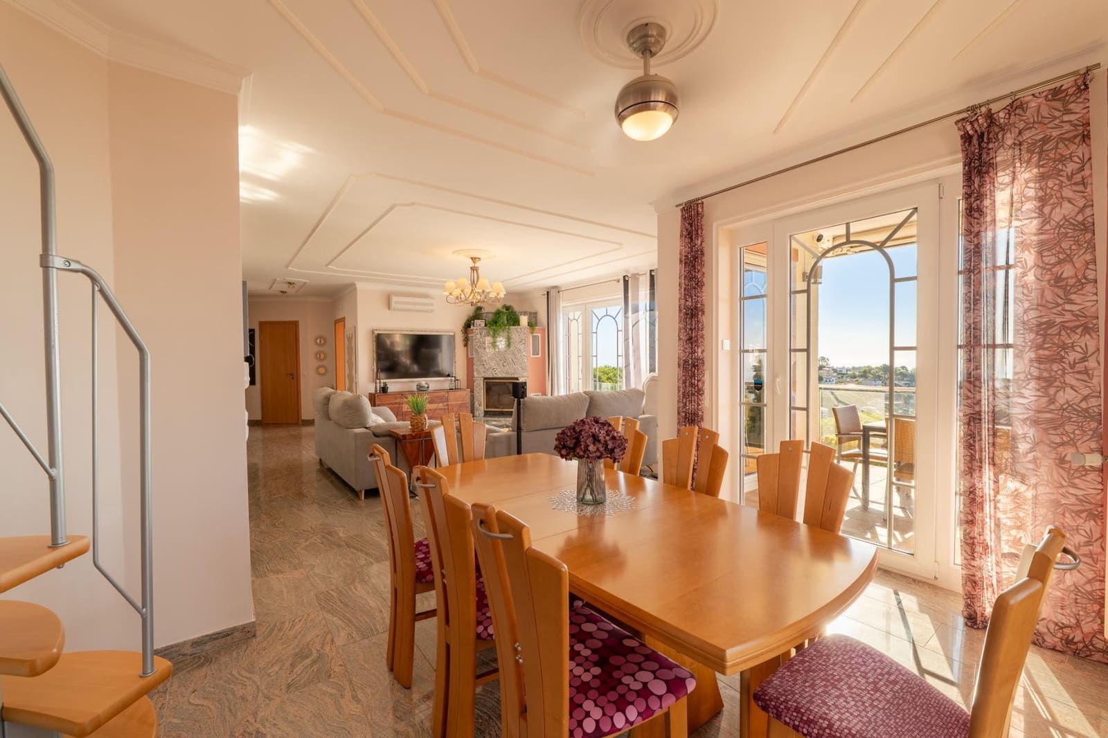 4 bedroom Villa for sale in Lloret de Mar with pool garage - € 970,000 (Ref: 10067998)