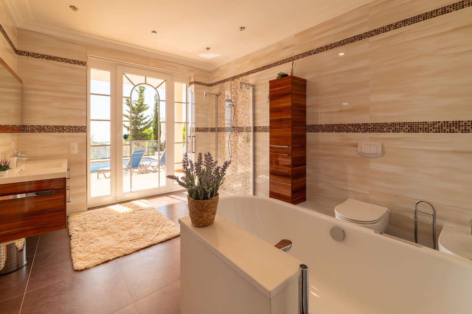 4 bedroom Villa for sale in Lloret de Mar with pool garage - € 970,000 (Ref: 10067998)