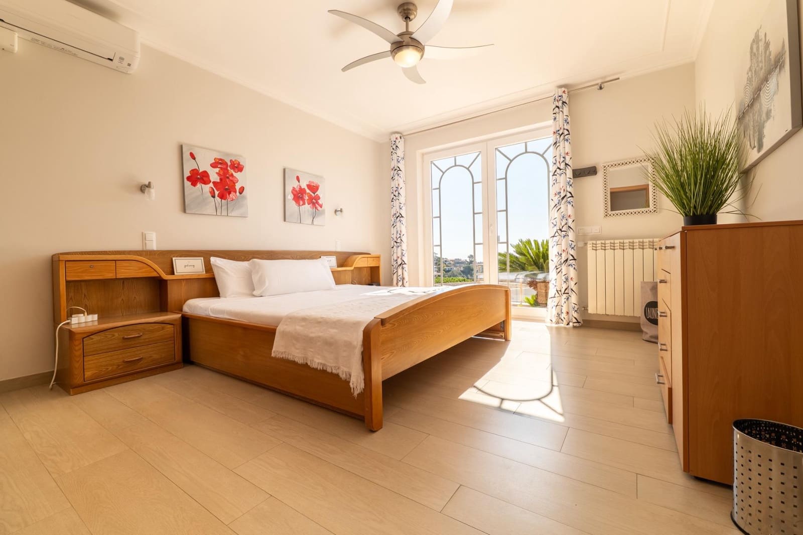 4 bedroom Villa for sale in Lloret de Mar with pool garage - € 970,000 (Ref: 10067998)
