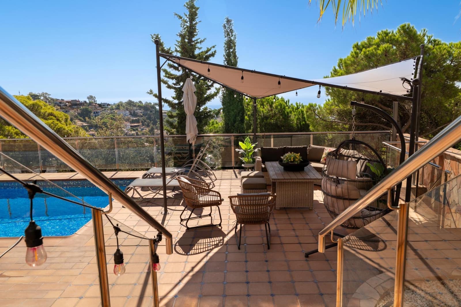 4 bedroom Villa for sale in Lloret de Mar with pool garage - € 970,000 (Ref: 10067998)