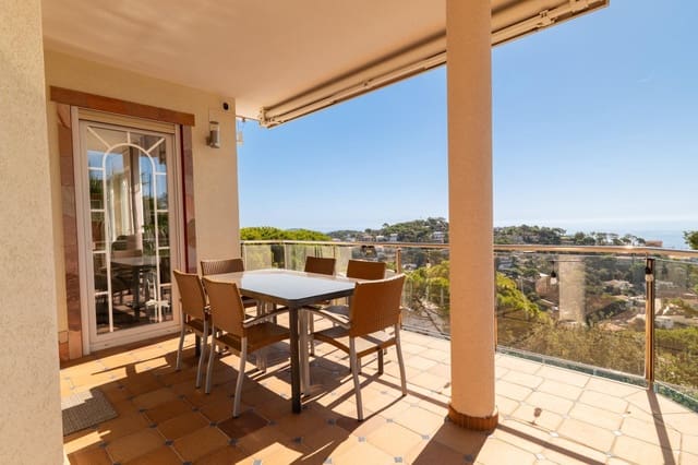 4 camera da letto Villa in vendita in Serra Brava, Lloret de Mar con piscina garage - 970.000 € (Rif: 10067998)
