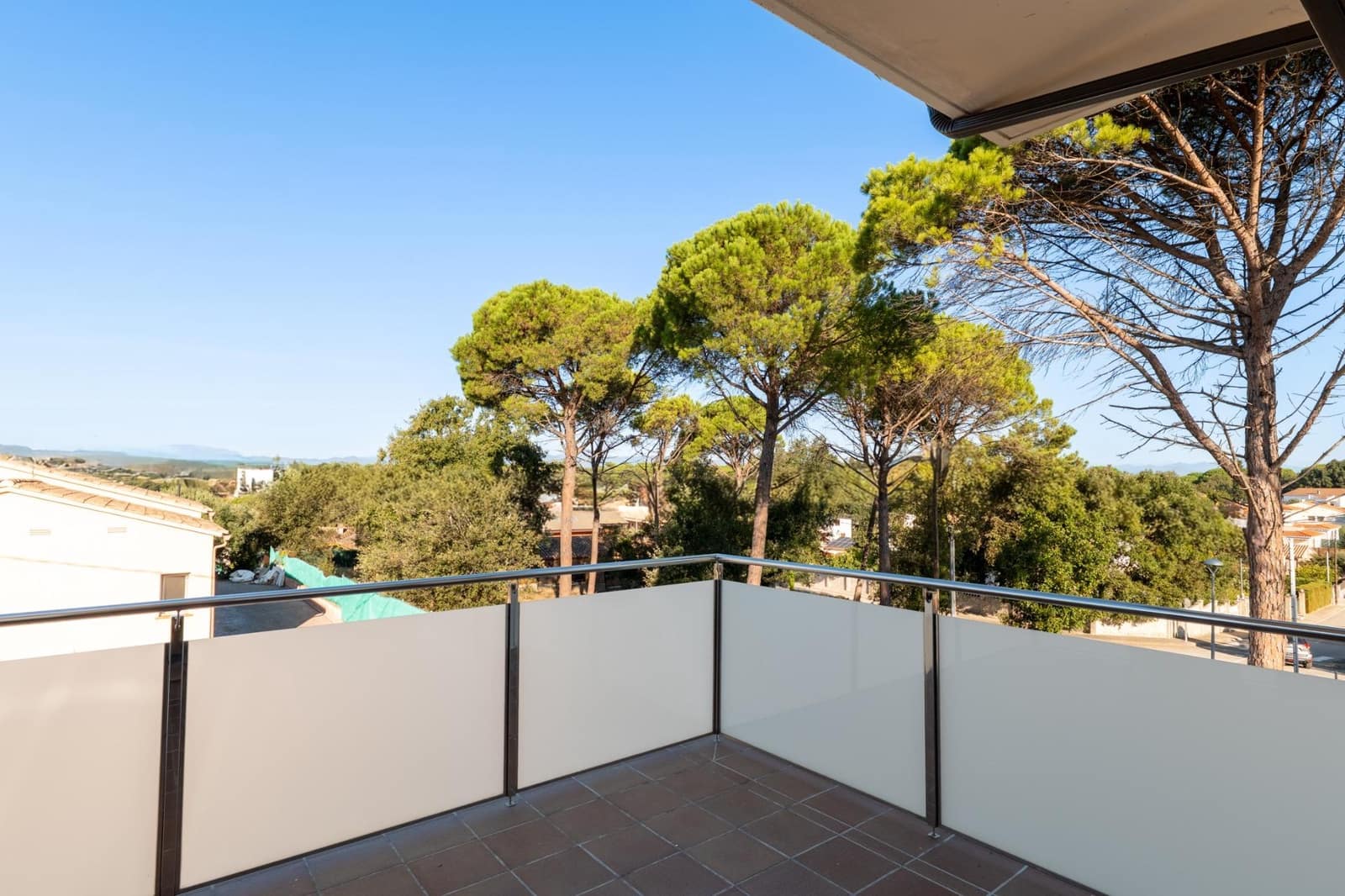 3 bedroom Villa for sale in Caldes de Malavella with pool garage - € 490,000 (Ref: 10091187)