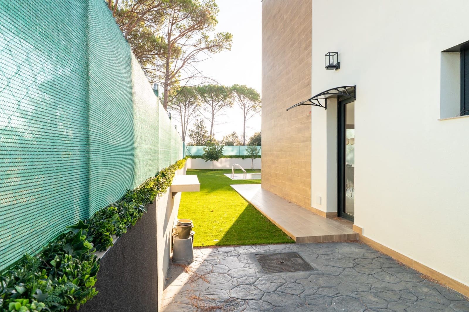3 bedroom Villa for sale in Caldes de Malavella with pool garage - € 490,000 (Ref: 10091187)