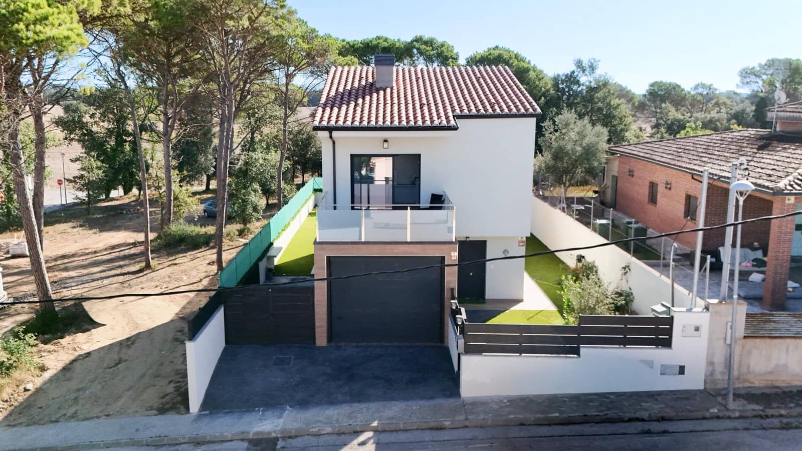 3 bedroom Villa for sale in Caldes de Malavella with pool garage - € 490,000 (Ref: 10091187)