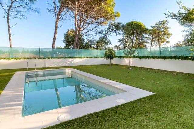 3 bedroom Villa for sale in Caldes de Malavella with pool garage - € 490,000 (Ref: 10091187)