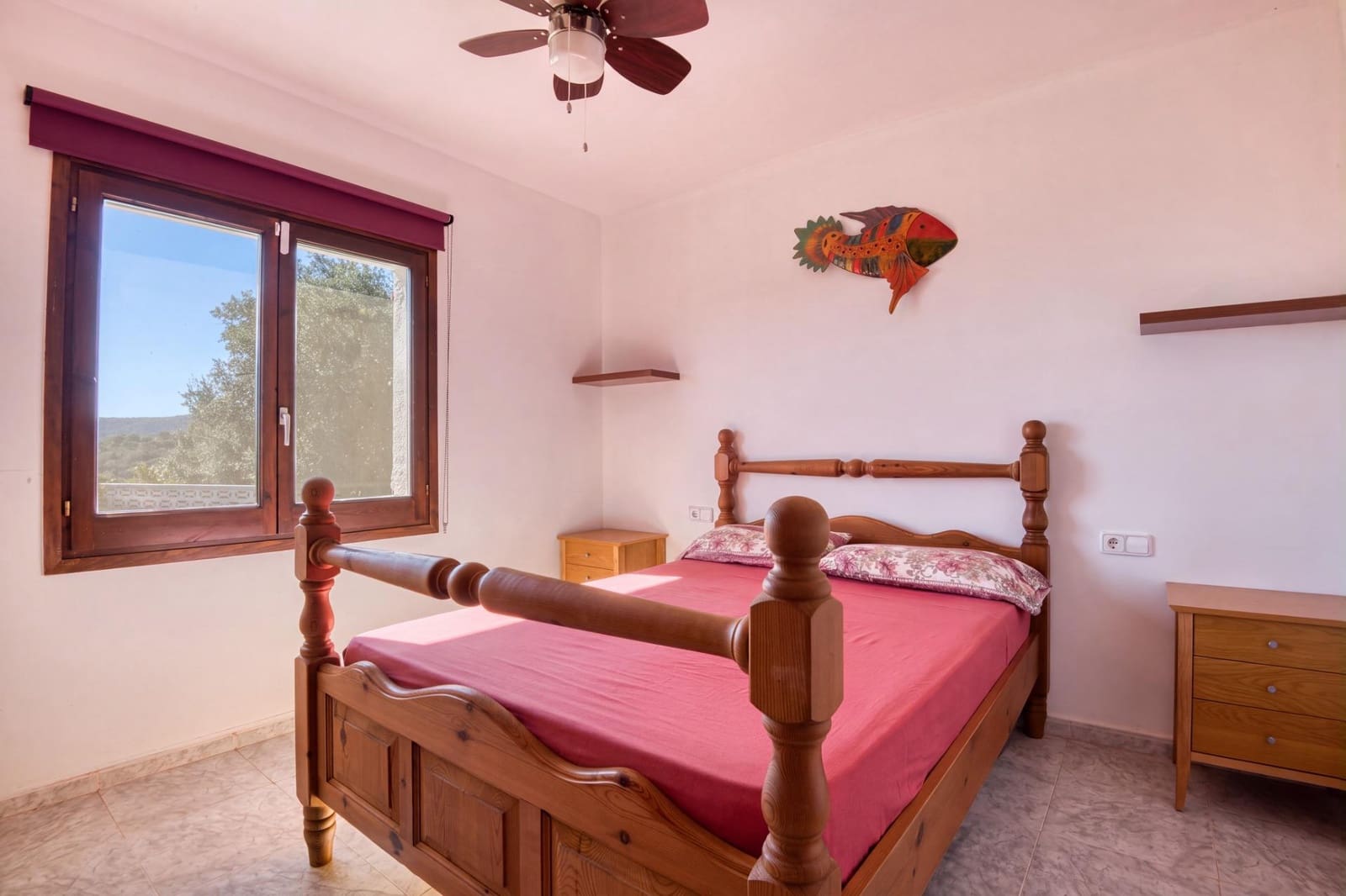 3 bedroom Villa for sale in Santa Cristina d'Aro with pool - € 285,000 (Ref: 10111780)