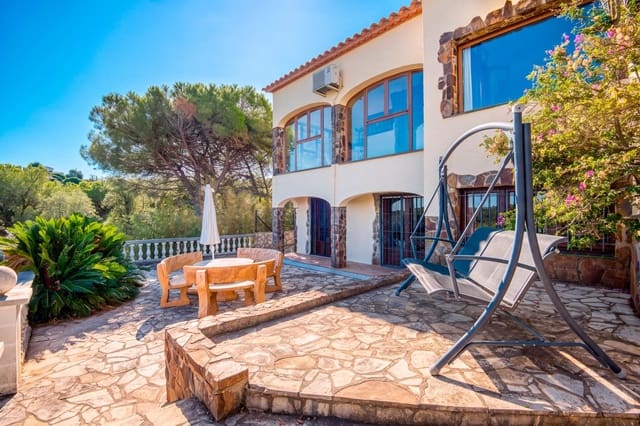 5 soveværelse Villa til salg i Calonge i Sant Antoni med swimmingpool garage - € 695.000 (Ref: 10161554)
