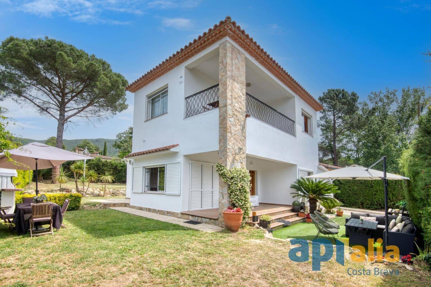 3 sypialnia Willa na sprzedaż w Santa Cristina d'Aro z garażem - 450 000 € (Ref: 9101004)