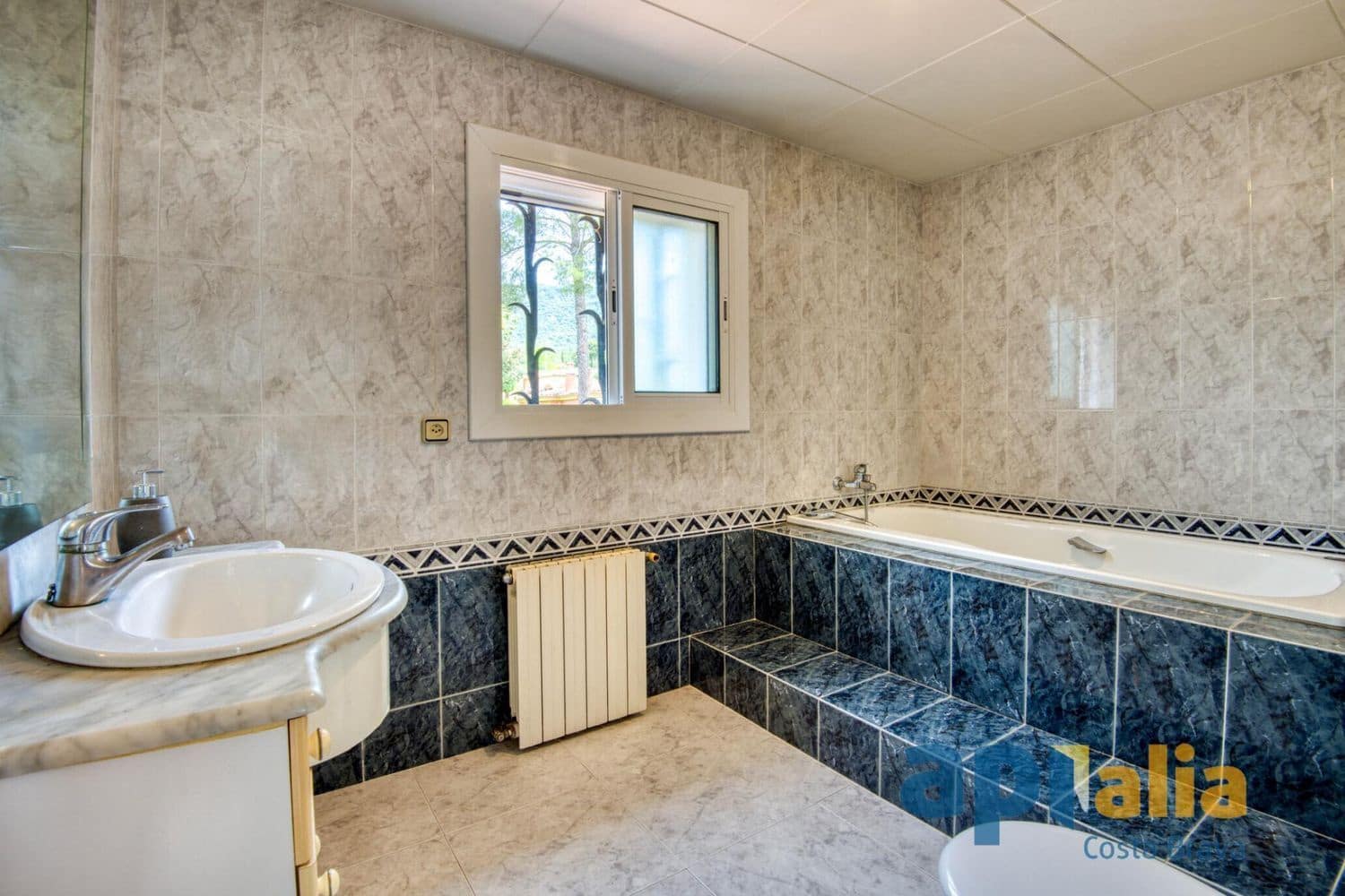 Chalet de 3 habitaciones en Santa Cristina d'Aro en venta con garaje - 435.000 € (Ref: 9101004)