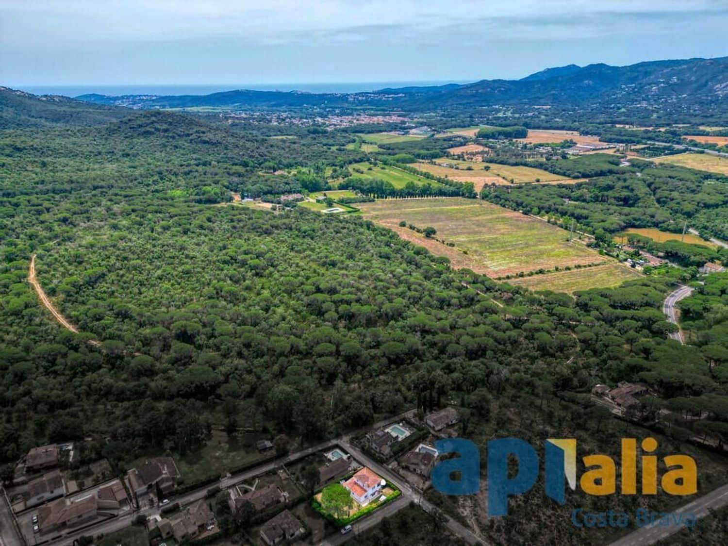 Chalet de 3 habitaciones en Santa Cristina d'Aro en venta con garaje - 435.000 € (Ref: 9101004)