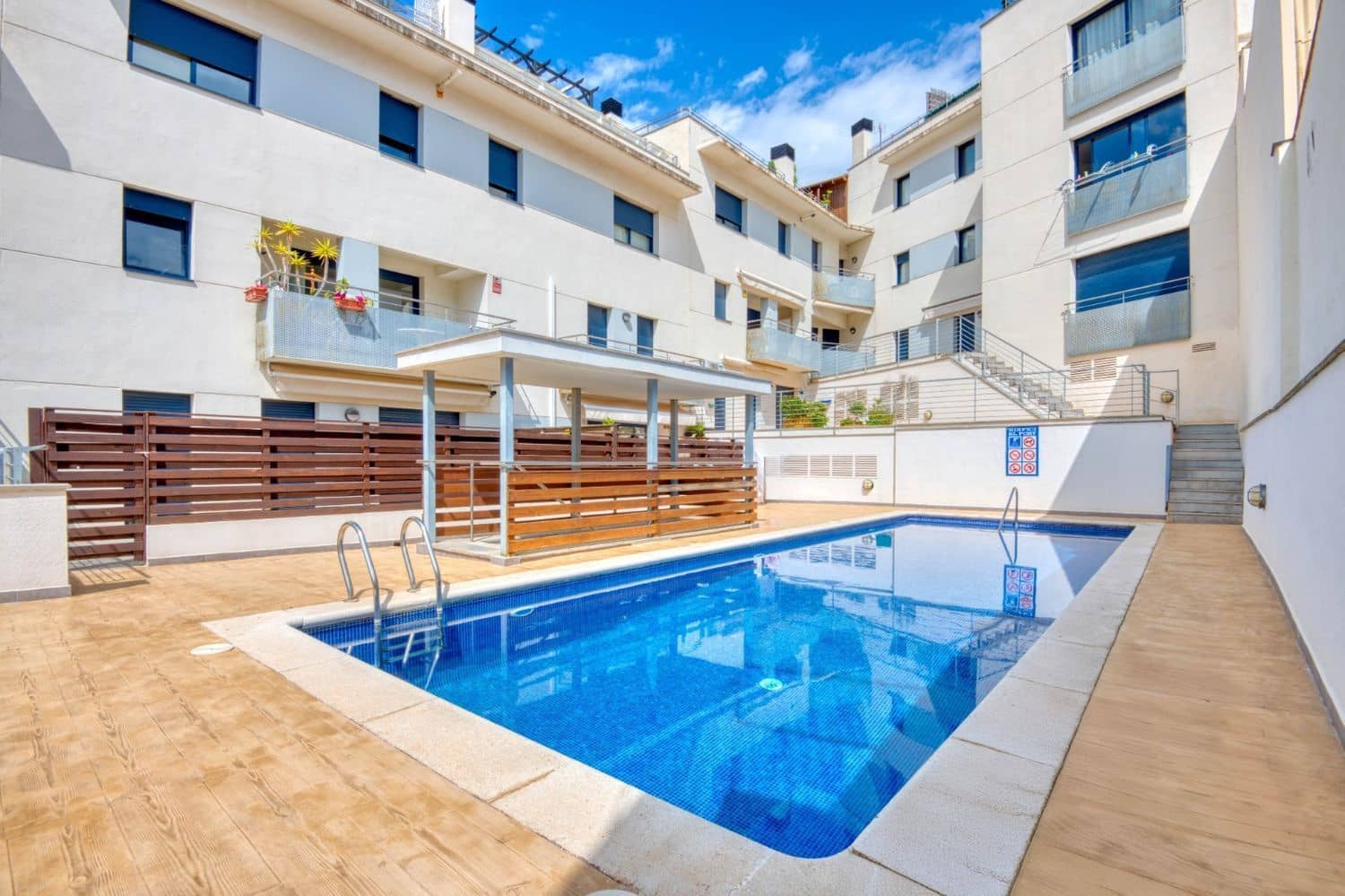 3 soveværelse Lejlighed til salg i Sant Feliu de Guixols med swimmingpool - € 420.000 (Ref: 9101005)