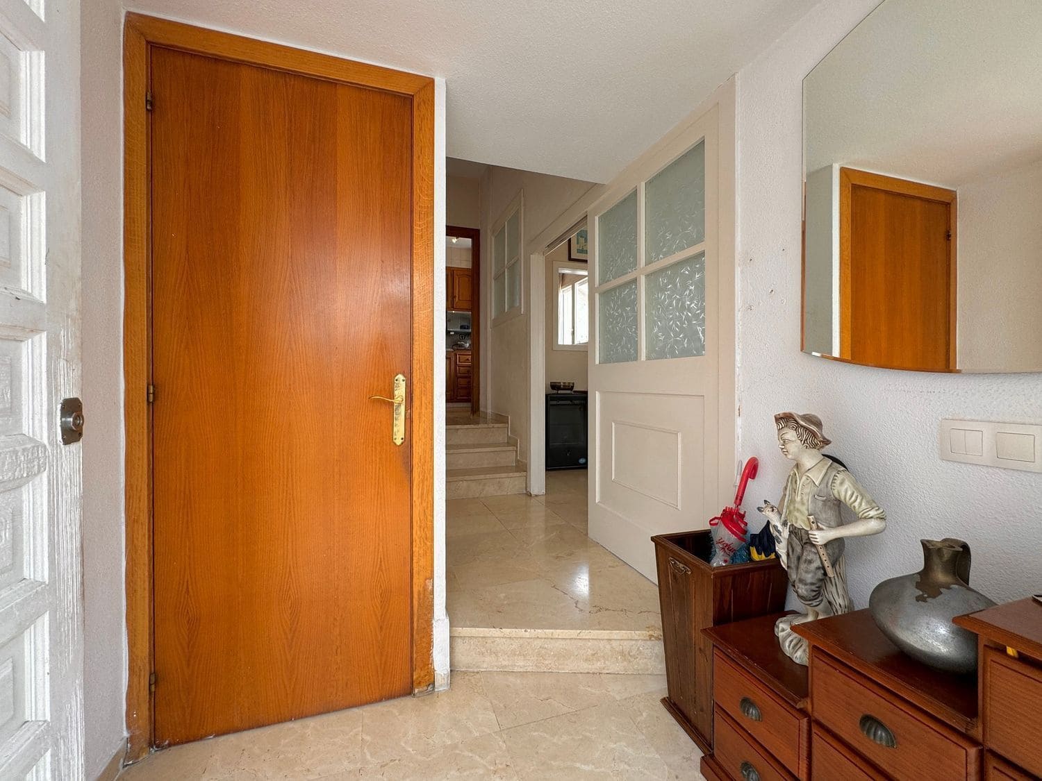 4 soveværelse Villa til salg i Platja d'Aro - € 450.000 (Ref: 9101010)