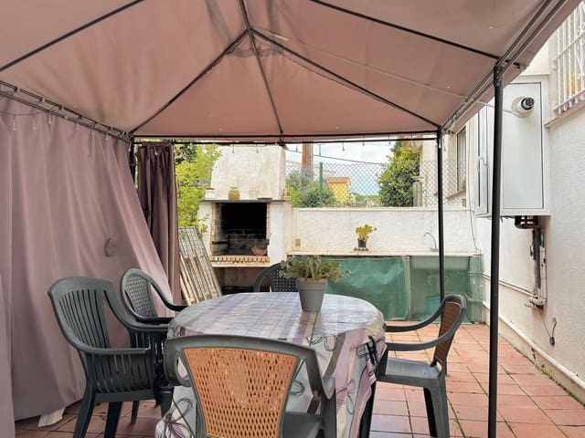 4 sypialnia Willa na sprzedaż w Platja d'Aro, Castell-Platja d'Aro - 450 000 € (Ref: 9101010)