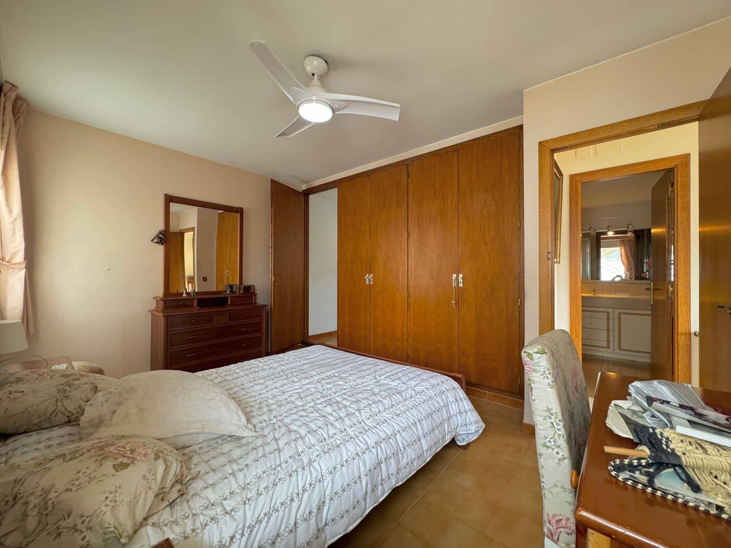 4 soveværelse Villa til salg i Platja d'Aro - € 450.000 (Ref: 9101010)