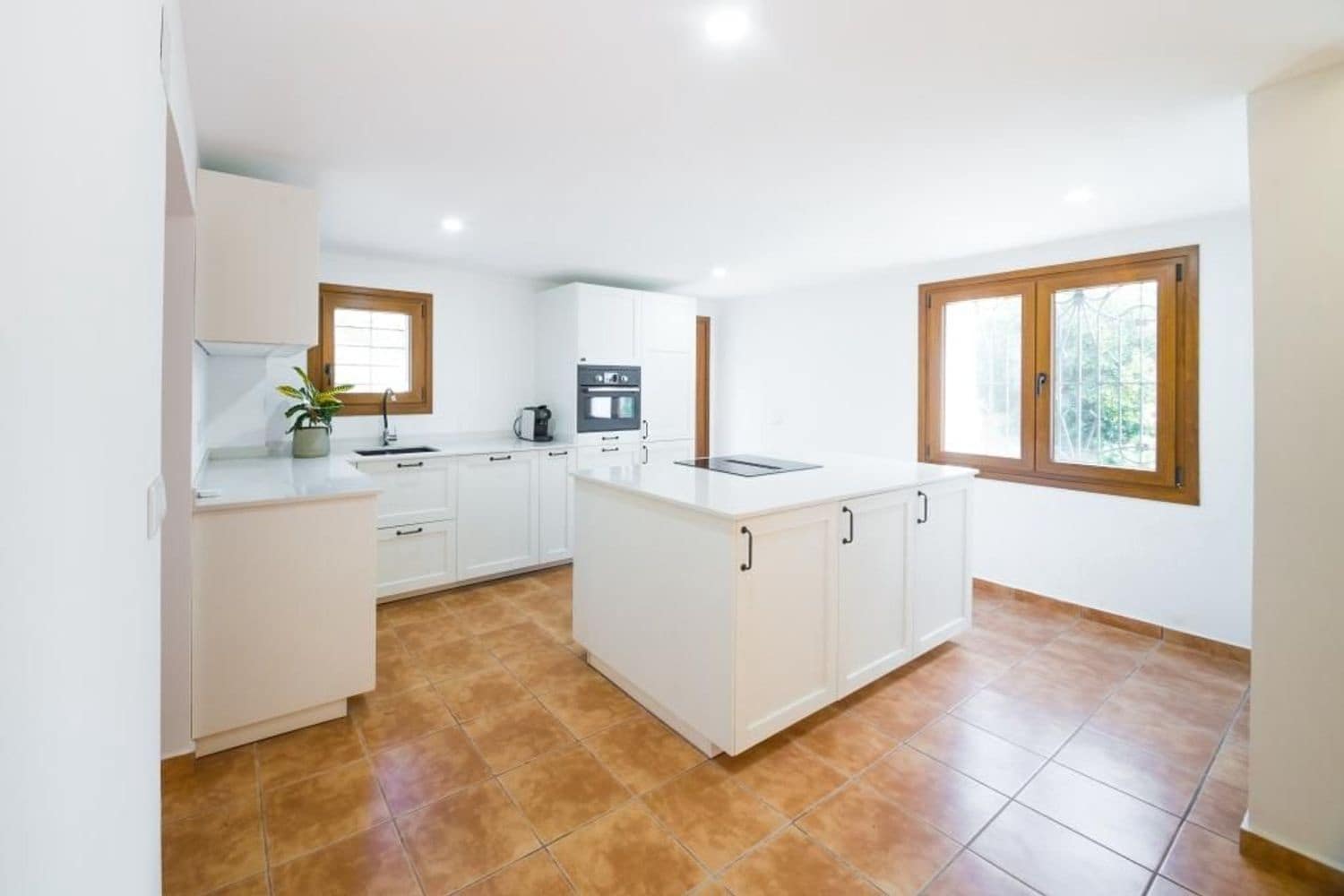 5 soveværelse Finca/Landehus til salg i Calonge i Sant Antoni - € 775.000 (Ref: 9101017)