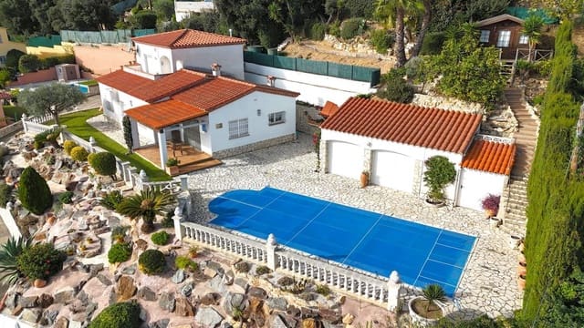 4 slaapkamer Villa te koop in Calonge i Sant Antoni met zwembad - € 780.000 (Ref: 9101020)
