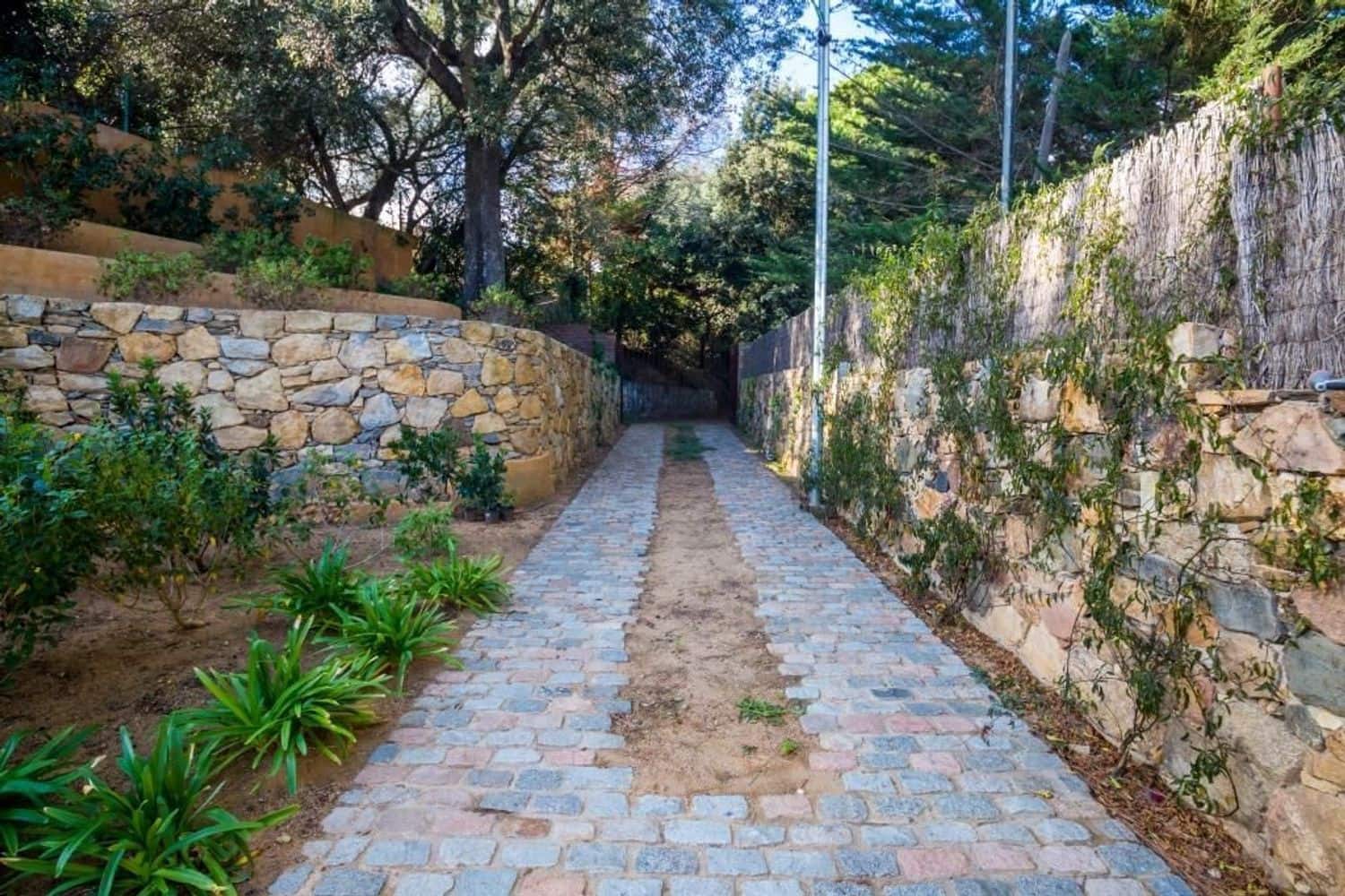 5 sypialnia Willa na sprzedaż w Mont-ras z basenem - 1 180 000 € (Ref: 9101028)