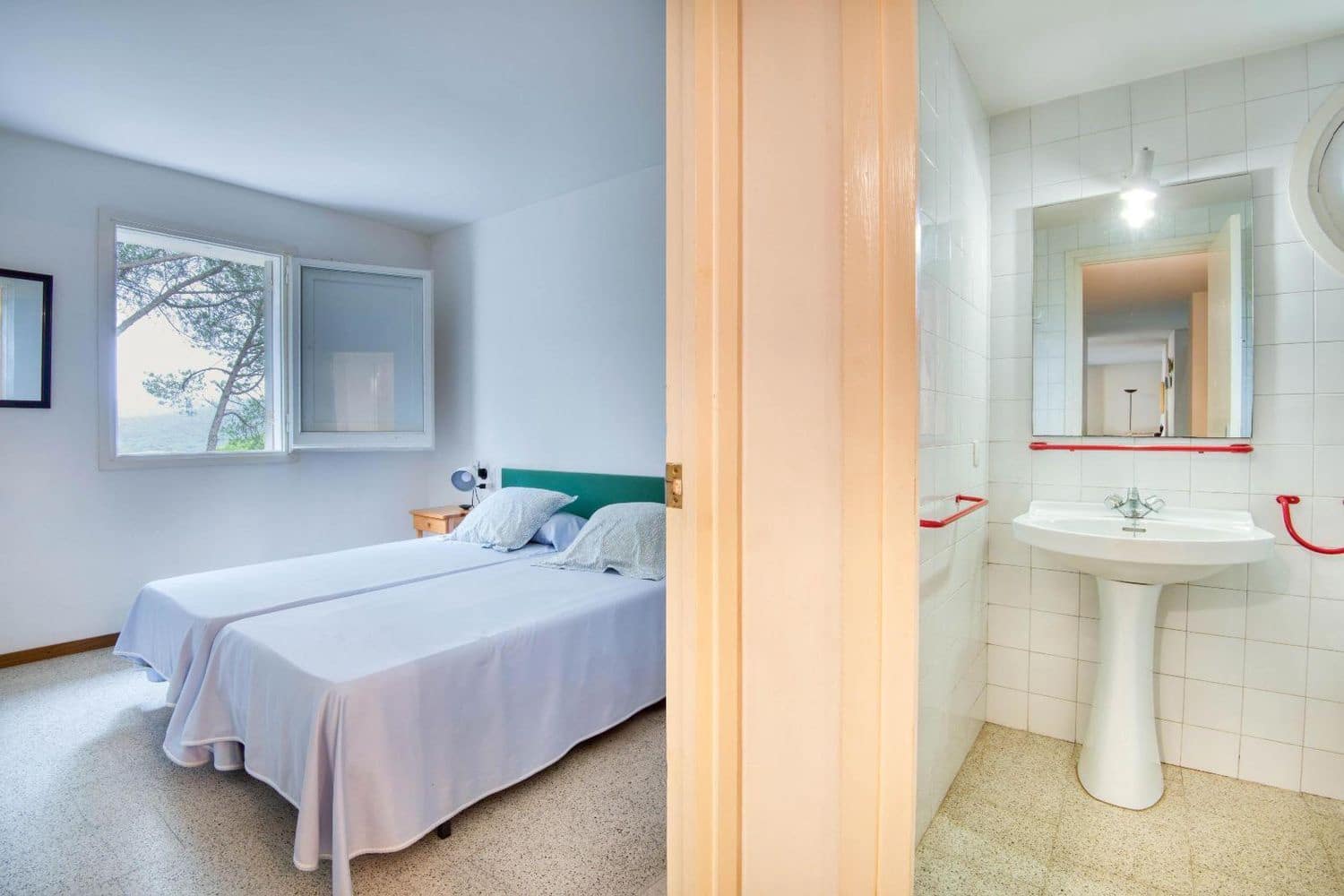 5 soveværelse Villa til salg i Santa Cristina d'Aro - € 550.000 (Ref: 9101032)