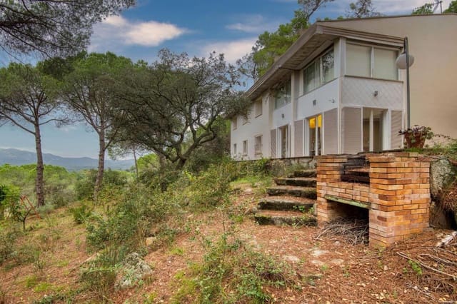 5 chambre Villa/Maison à vendre à Santa Cristina d'Aro - 550 000 € (Ref: 9101032)