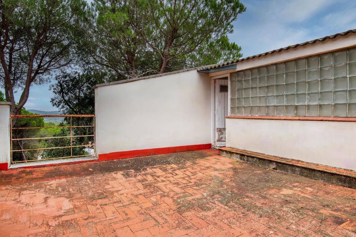 5 soveværelse Villa til salg i Santa Cristina d'Aro - € 550.000 (Ref: 9101032)