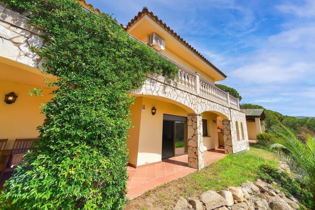 5 Zimmer Villa zu verkaufen in Calonge i Sant Antoni mit Pool - 799.000 € (Ref: 9101037)