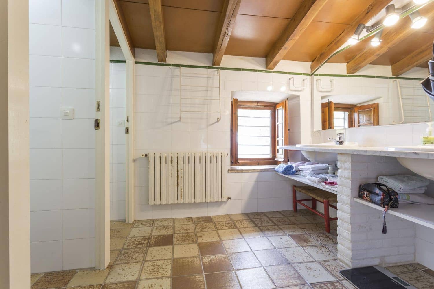 8 soveværelse Finca/Landehus til salg i Angles med swimmingpool - € 1.700.000 (Ref: 9101043)