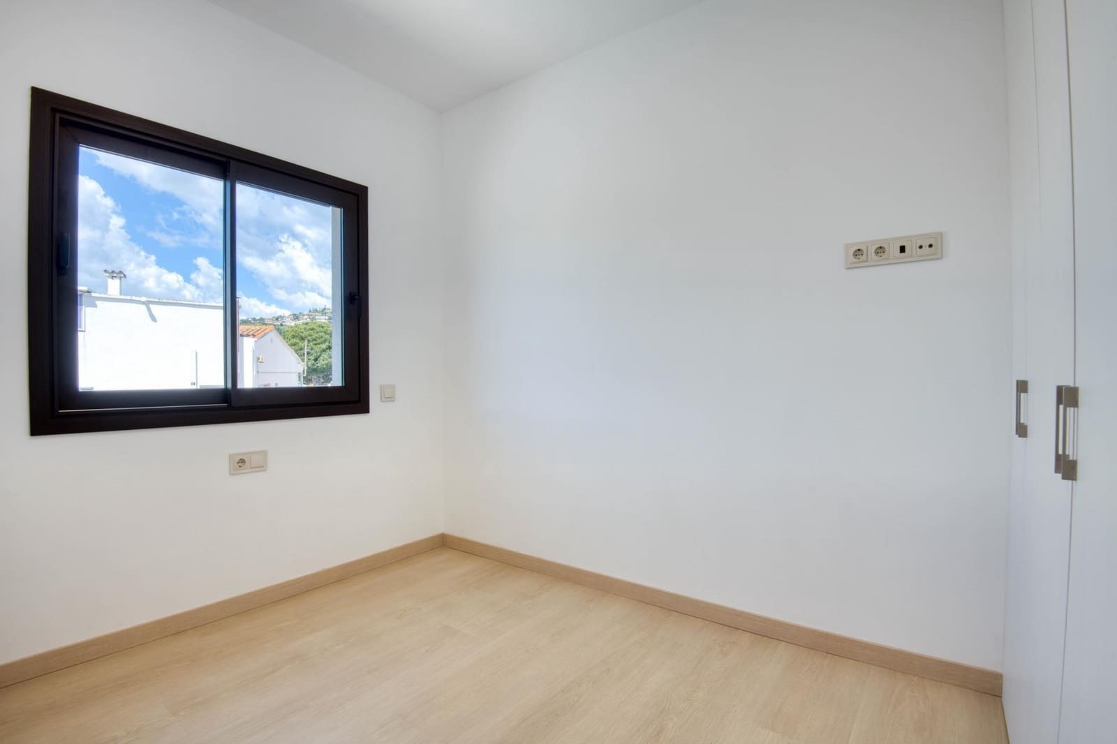 2 soveværelse Penthouse til salg i Platja d'Aro med garage - € 350.000 (Ref: 9104646)