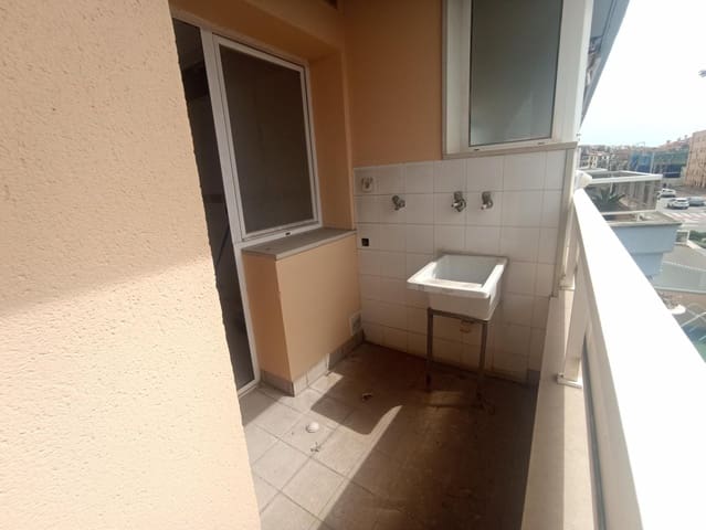 4 bedroom Penthouse for sale in Palamós with garage - € 350,000 (Ref: 9106532)