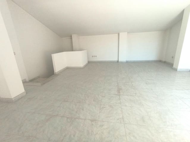 4 bedroom Penthouse for sale in Palamós with garage - € 350,000 (Ref: 9106532)