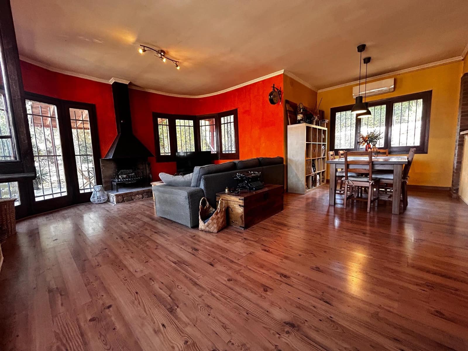 4 soverom Villa til salgs i Santa Cristina d'Aro med svømmebasseng garasje - € 385 000 (Ref: 9110297)