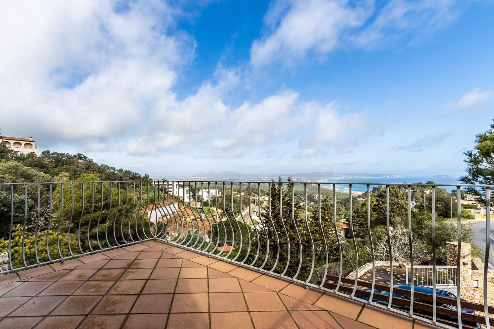 6 soveværelse Villa til salg i Sa Riera med garage - € 1.527.050 (Ref: 9118727)