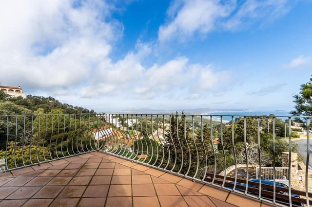 6 bedroom Villa for sale in Sa Riera, Begur with garage - € 1,527,050 (Ref: 9118727)