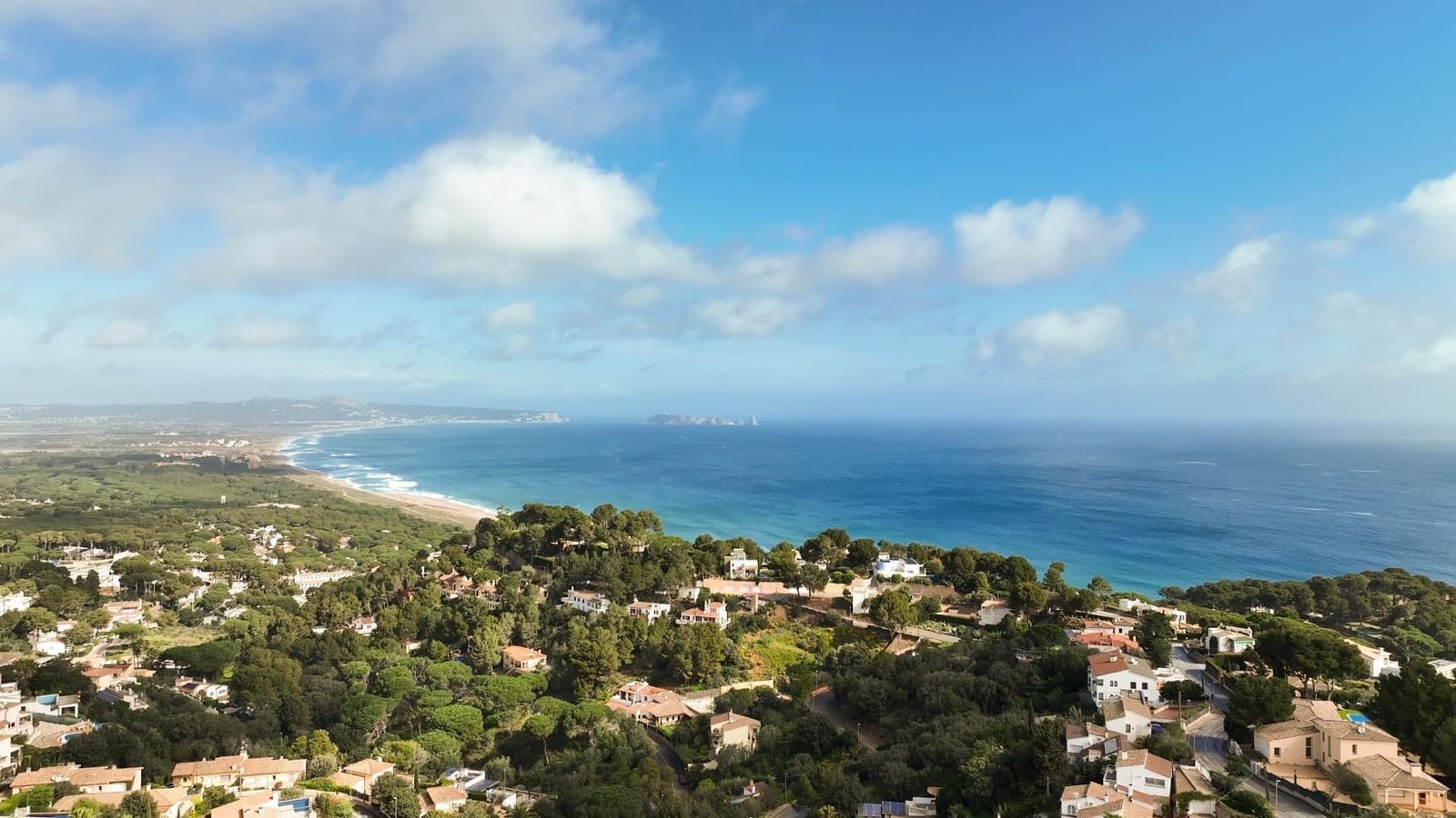 Chalet de 6 habitaciones en Sa Riera en venta con garaje - 1.290.000 € (Ref: 9118727)