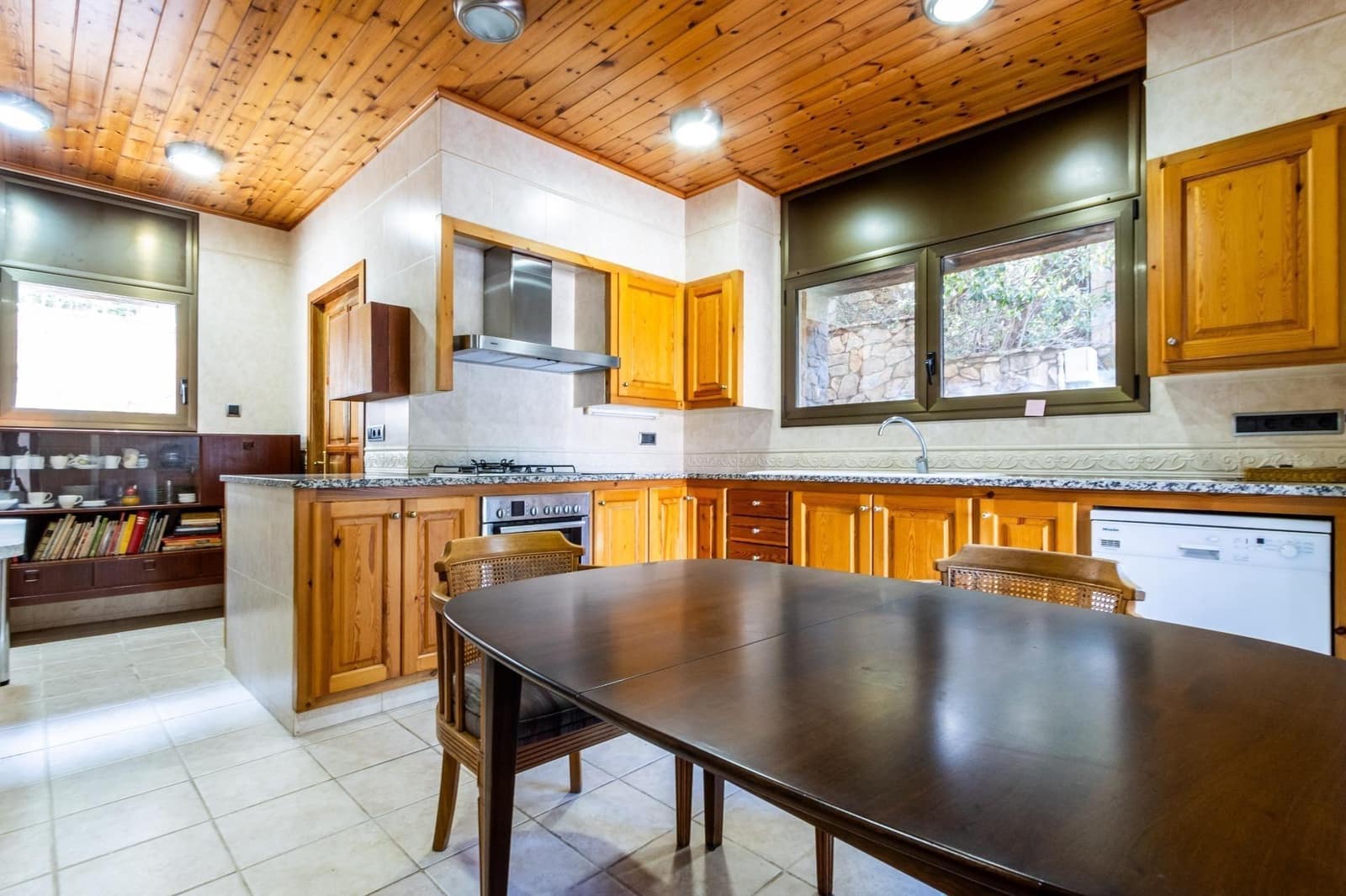 Chalet de 6 habitaciones en Sa Riera en venta con garaje - 1.290.000 € (Ref: 9118727)
