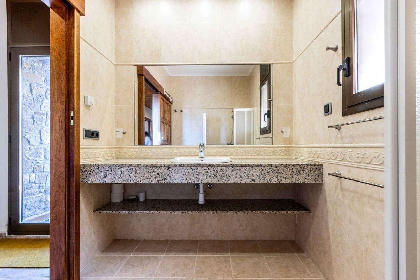 Chalet de 6 habitaciones en Sa Riera en venta con garaje - 1.290.000 € (Ref: 9118727)