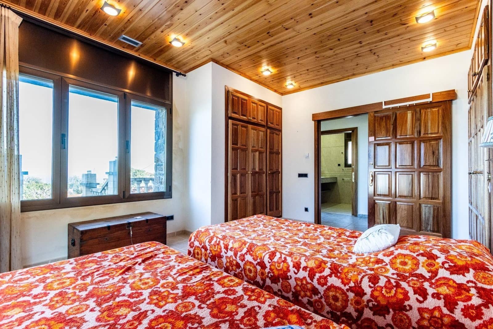 Chalet de 6 habitaciones en Sa Riera en venta con garaje - 1.290.000 € (Ref: 9118727)