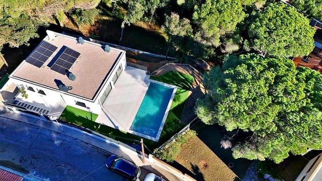 5 Zimmer Villa zu verkaufen in Calonge i Sant Antoni mit Pool Garage - 890.000 € (Ref: 9145538)