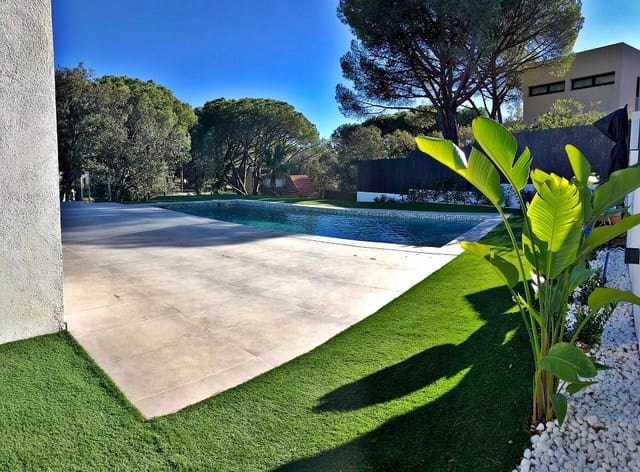 5 Zimmer Villa zu verkaufen in Calonge i Sant Antoni mit Pool Garage - 890.000 € (Ref: 9145538)